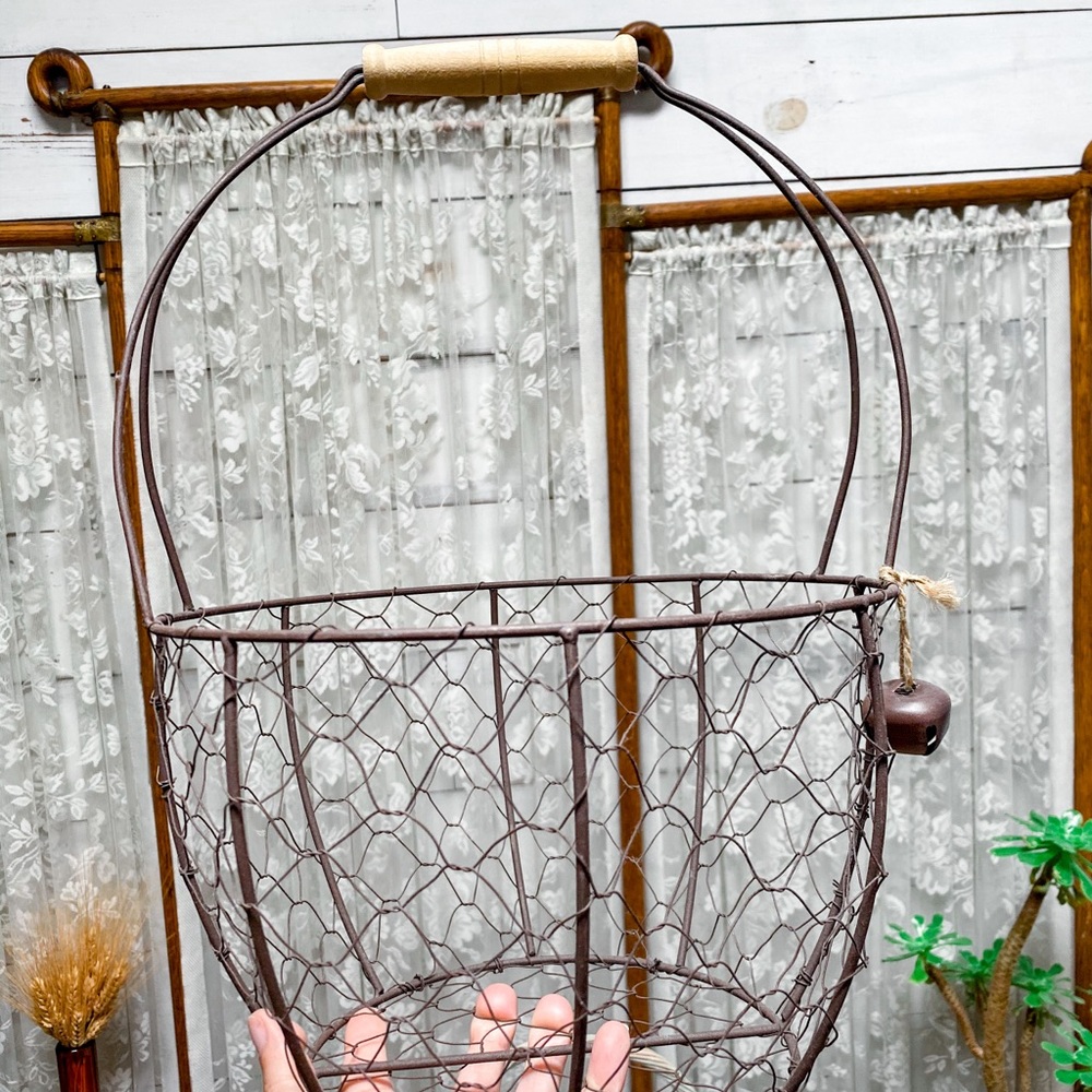 FarmHouse Basket